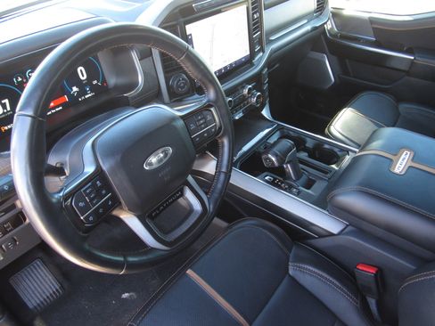 Used 2023 Ford F150 Platinum image 16