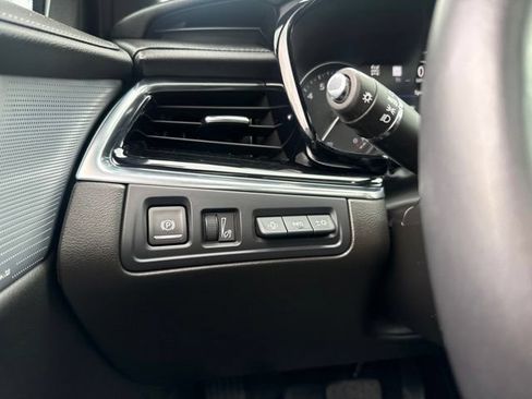 Certified 2023 Cadillac XT6 Premium Luxury w/ Technology Package AWD/4WD image 20