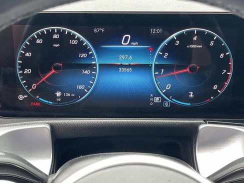 Certified 2022 Mercedes-Benz GLB 250 image 42