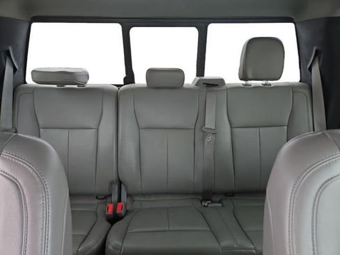 Used 2018 Ford F150 Lariat w/ Trailer Tow Package image 35