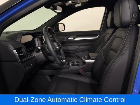 Used 2026 GMC Terrain Elevation w/ Elevation Premium Package AWD/4WD image 12