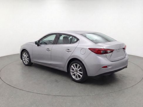 Used 2018 MAZDA MAZDA3 Sport w/ Preferred Equipment Package image 2