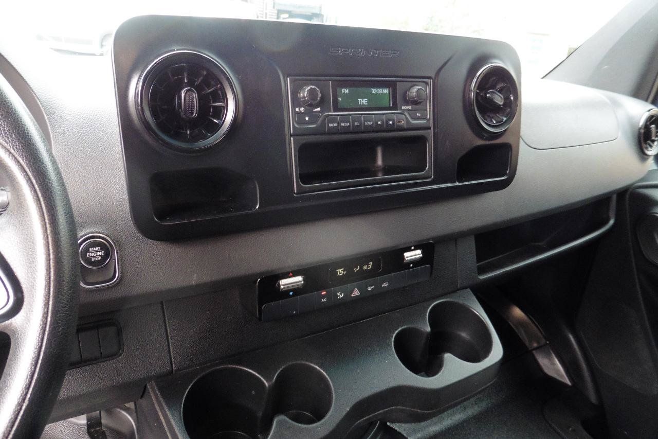Used 2019 Mercedes-Benz Sprinter 170 image 9