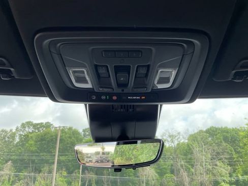 New 2026 GMC Sierra 2500 AT4 w/ AT4 Premium Plus Package AWD/4WD image 29