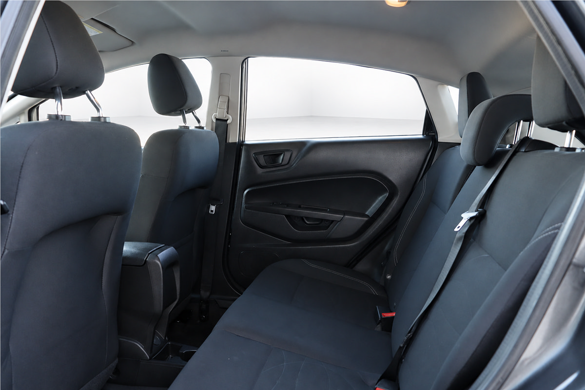 Used 2019 Ford Fiesta SE FWD image 15