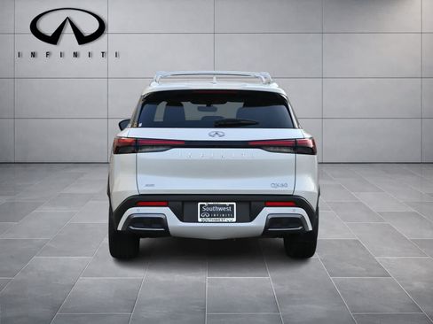 Certified 2024 INFINITI QX60 Sensory AWD/4WD image 6