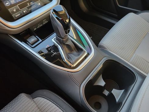 Certified 2025 Subaru Outback Premium image 27