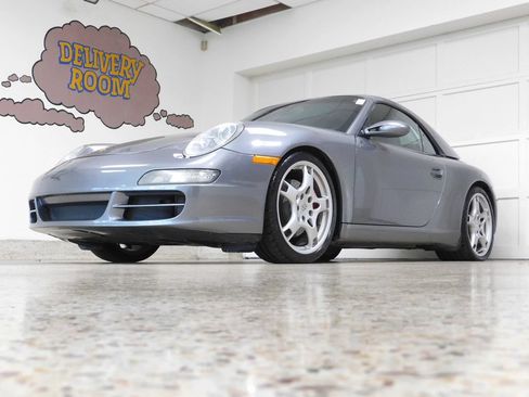 Used 2006 Porsche 911 Carrera S RWD image 7