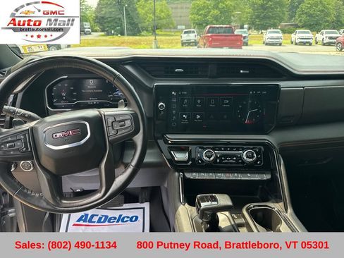 Used 2024 GMC Sierra 1500 AT4 w/ Technology Package AWD/4WD image 14