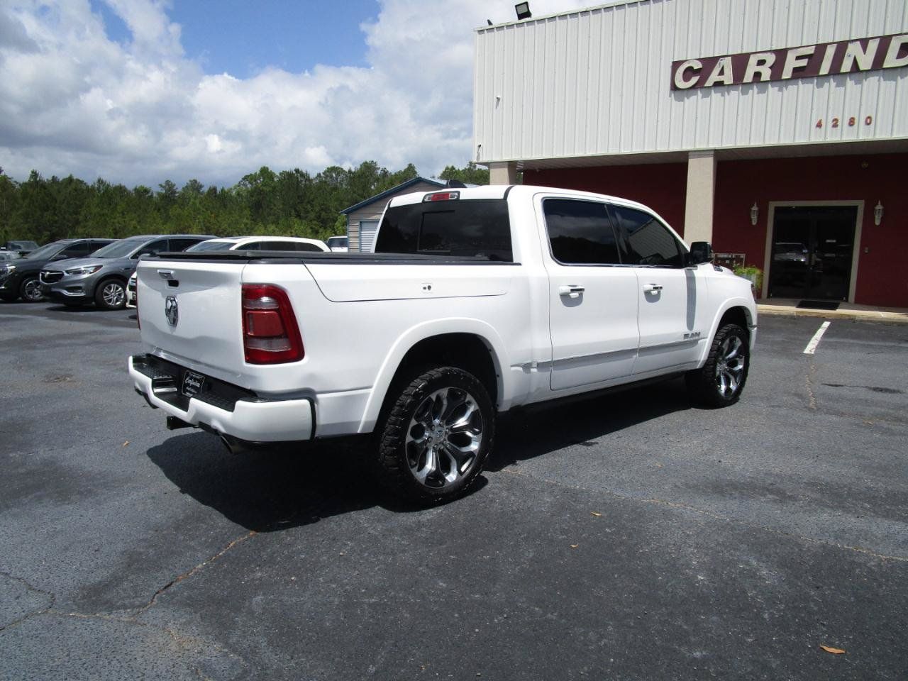 Used 2019 RAM 1500 Limited AWD/4WD image 6