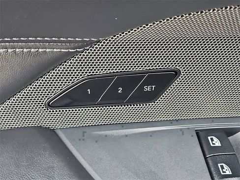 Used 2022 BMW M4 Competition w/ Executive Package image 21