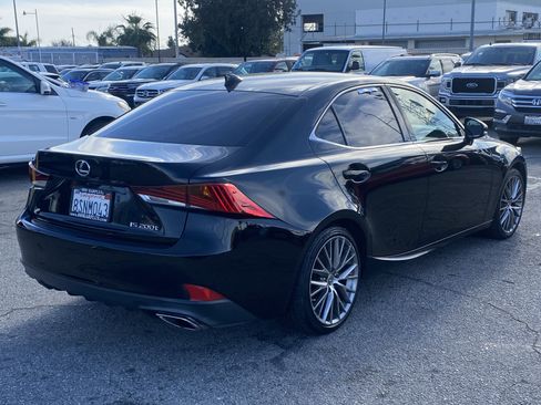 Used 2017 Lexus IS 200t IS Turbo F Sport image 7