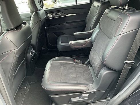 Used 2025 Ford Explorer ST w/ Sun And Sound Package image 14