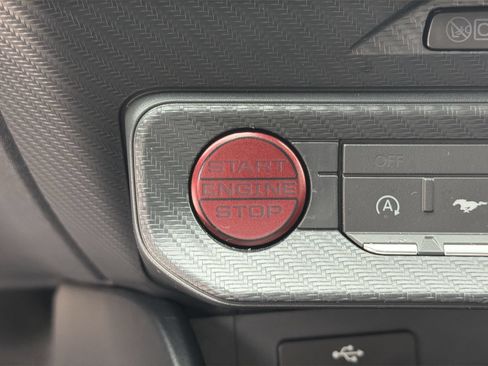 Used 2025 Ford Mustang GT Premium RWD image 29
