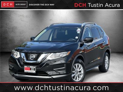 Used 2017 Nissan Rogue SV w/ SV Premium Package