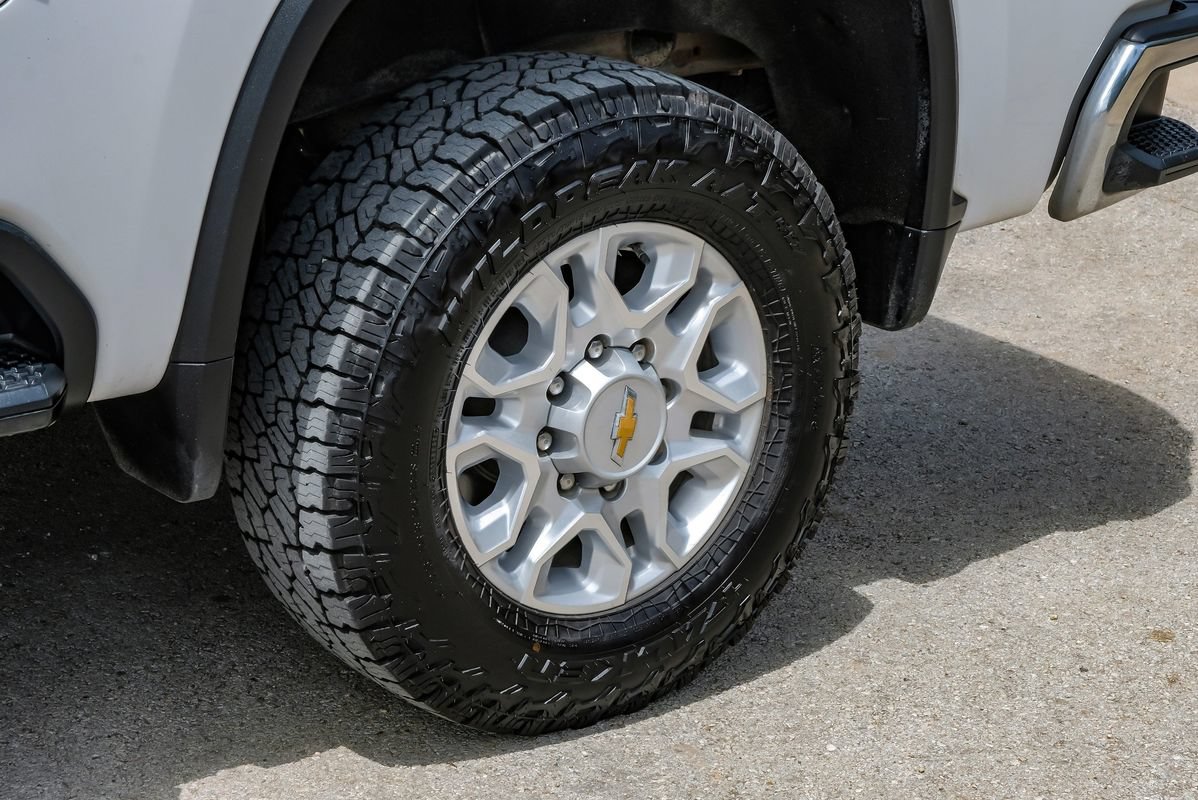 Used 2025 Chevrolet Silverado 2500 LTZ w/ LTZ Convenience Package AWD/4WD image 65