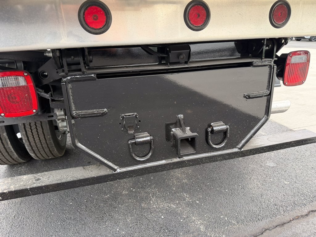 New 2024 Ford F550 4x4 Regular Cab Super Duty image 31