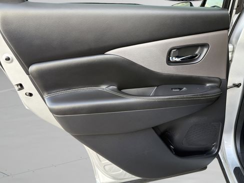 Used 2022 Nissan Murano SV w/ Cargo Package FWD image 31