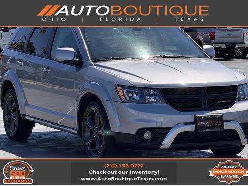 Used 2020 Dodge Journey Crossroad image 1