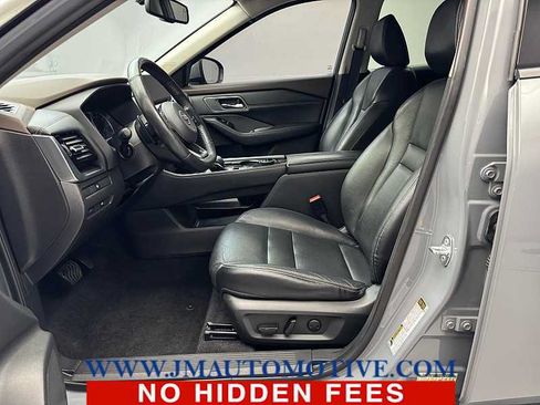 Used 2021 Nissan Rogue SL w/ Premium Package AWD/4WD image 13