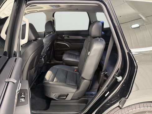 Used 2025 Kia Telluride SX Prestige AWD/4WD image 11