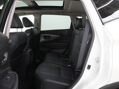 Used 2024 Nissan Murano SL image 17