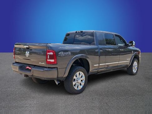 Used 2021 RAM 2500 Limited AWD/4WD image 4