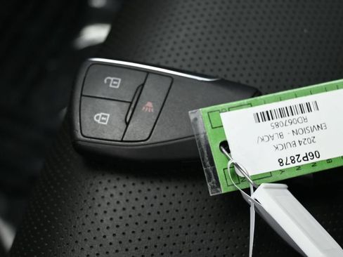 Used 2024 Buick Envision Preferred AWD/4WD image 28