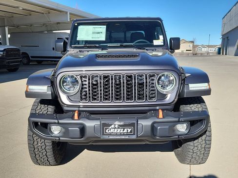New 2026 Jeep Gladiator Mojave AWD/4WD image 5