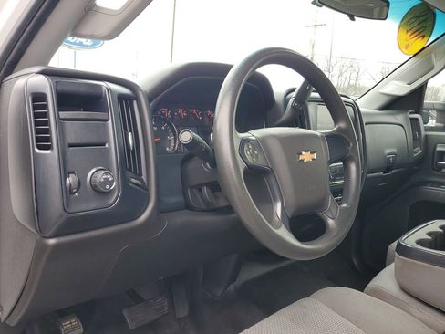 Used 2018 Chevrolet Silverado 2500 W/T w/ WT Fleet Convenience Package RWD image 15