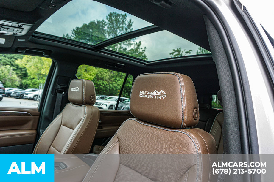 Used 2023 Chevrolet Tahoe High Country AWD/4WD image 17