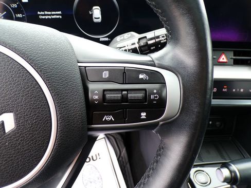 Used 2023 Kia Sportage SX FWD image 30