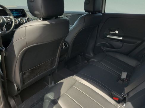 Certified 2022 Mercedes-Benz GLA 250 image 10