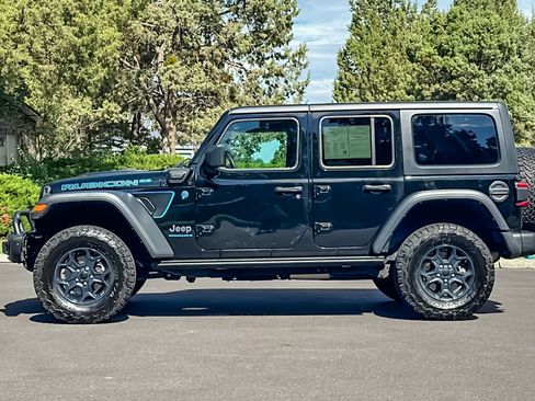 Used 2023 Jeep Wrangler Unlimited Rubicon 4xe AWD/4WD image 8