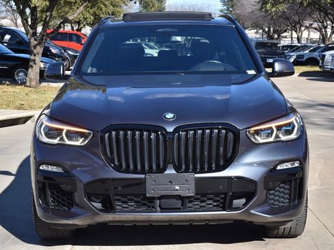 Used 2019 BMW X5 xDrive40i w/ M Sport Package image 3