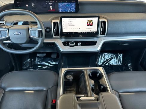 Certified 2025 Ford Expedition Max Active AWD/4WD image 12