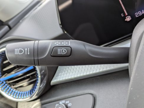 New 2026 Chevrolet Trax LT w/ Driver Confidence Package image 18