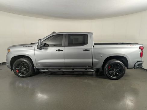 Used 2024 Chevrolet Silverado 1500 RST w/ Redline Edition AWD/4WD image 5
