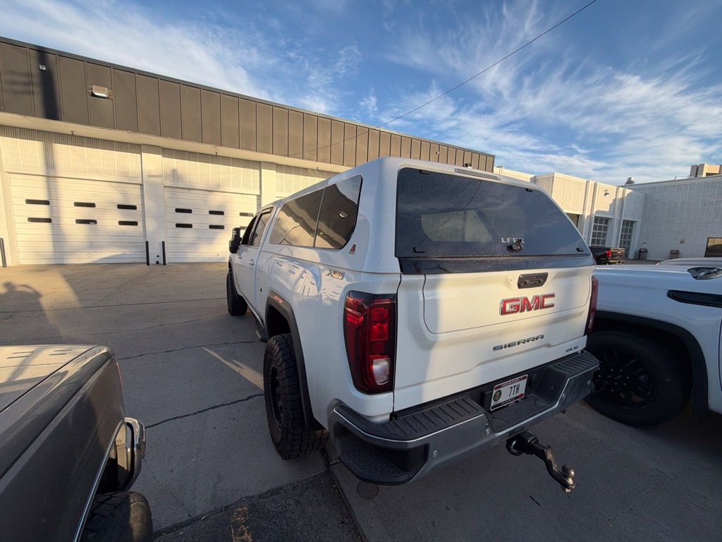 Used 2025 GMC Sierra 2500 SLE w/ SLE Value Package; AWD/4WD image 8