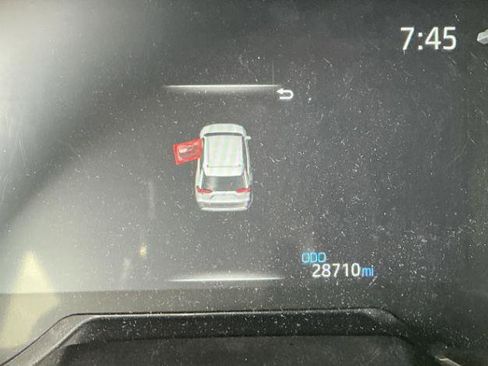 Used 2025 Toyota RAV4 XLE w/ Convenience Package image 12