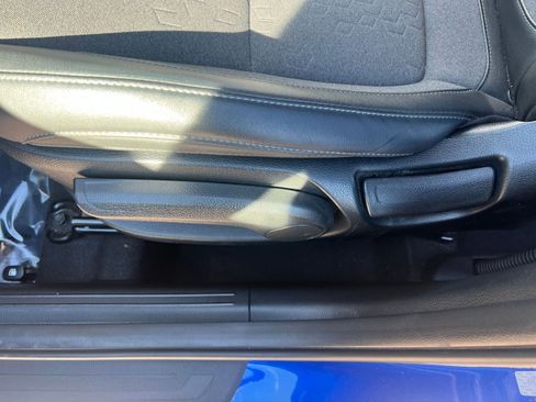 Used 2025 Kia Seltos S image 23