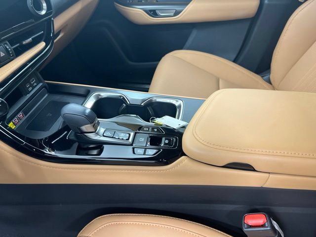 Used 2024 Lexus NX 350 AWD image 15