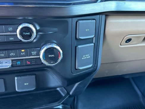 Certified 2023 Ford F350 Lariat w/ Chrome Package image 39