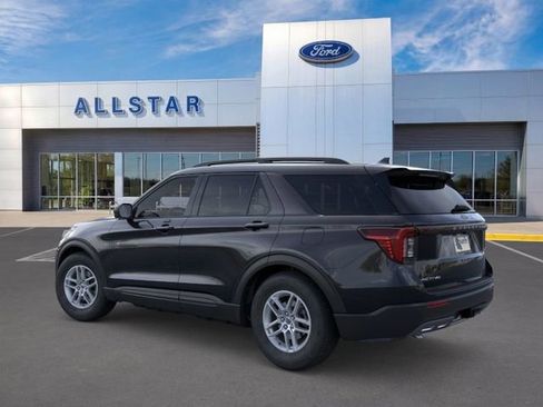 New 2026 Ford Explorer Active RWD image 4
