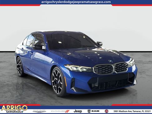 Used 2025 BMW M340i RWD image 1