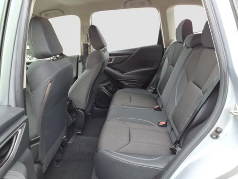 Used 2021 Subaru Forester AWD/4WD image 3