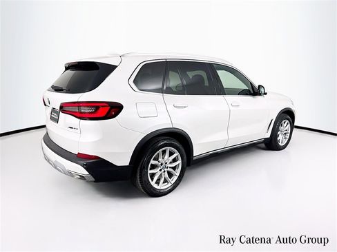 Used 2023 BMW X5 xDrive40i w/ Premium Package image 7