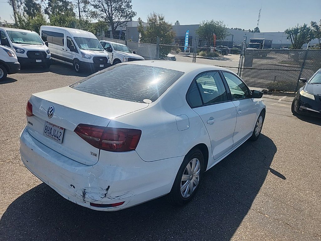 Used 2016 Volkswagen Jetta S FWD image 12