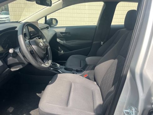 Used 2024 Toyota Corolla LE FWD image 9