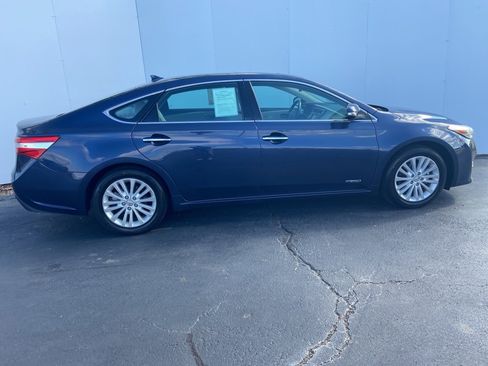 Used 2014 Toyota Avalon Limited image 13